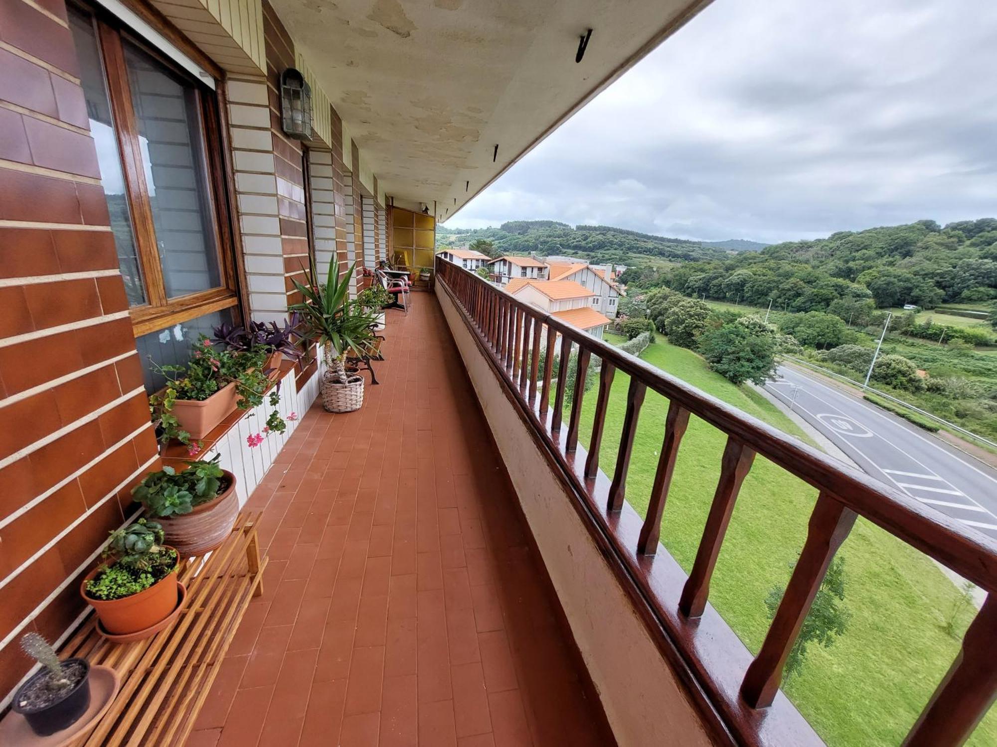 Excepcionales Vistas En Apartment Gorliz